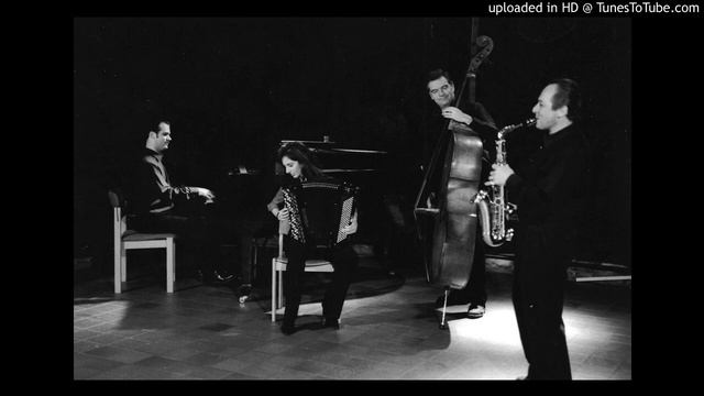 ENSEMBLE REVIRADO - VEINTE ANOS DESPUES - ASTOR PIAZZOLLA смотреть онлайн
