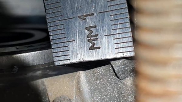 Фрезеровка на сверлильном станке 2м112