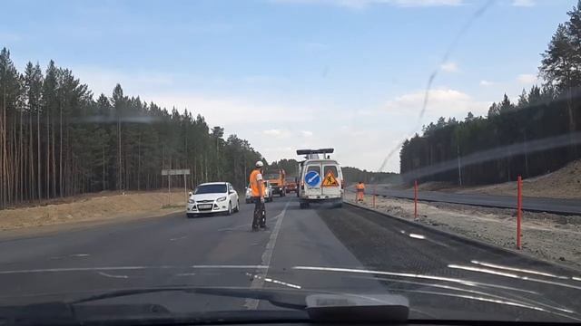а тут у нас очередное реверсивное движение в вечернее время. в час пик так сказать. смотреть онлайн