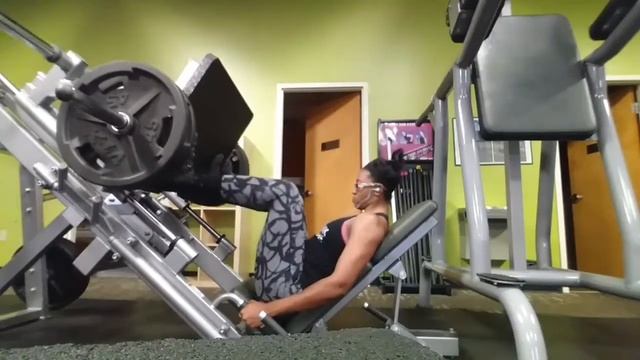 Linear leg press (muscular endurance) смотреть онлайн