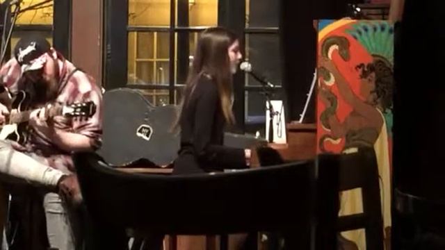 Songwriters Circle- Tara 8 смотреть онлайн