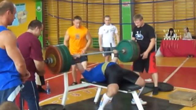 Климович Александр в/к 93 кг.вес 260 кг(незачёт) ЧРБ по жиму 25.06.2011г. Светлогорск. смотреть онлайн