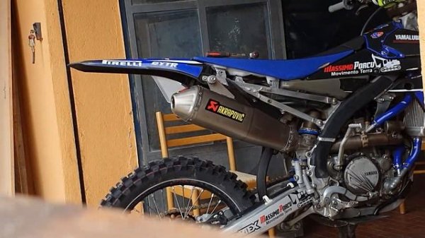SOUND COMPARISON - AKRAPOVIČ VS ORIGINAL PIPE - YAMAHA YZ 250 F