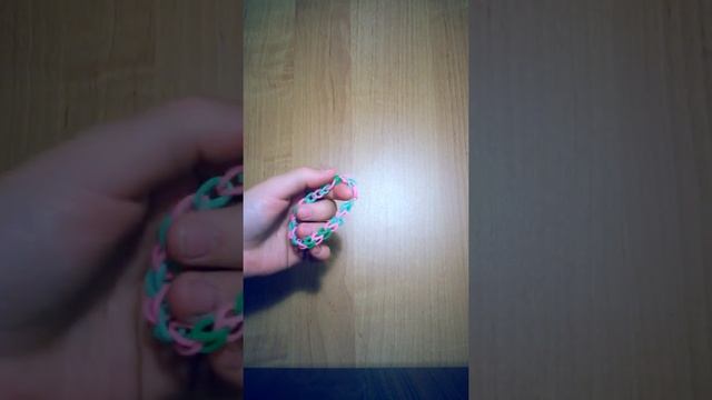 Фенечки из силиконовых резиночек :) смотреть онлайн