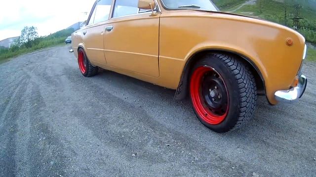 Примерил Разварки на Копейку, Желтенькая. смотреть онлайн