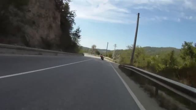 Ducati Multistrada 1100S vs Multistrada 1200 - Passo Predel, Bulgaria смотреть онлайн