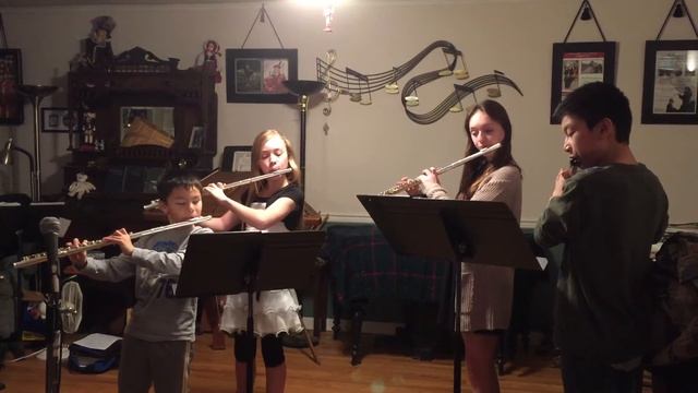 Xmas Quartets: Julin, Kimber, Zerna and Timon (12/14/14) смотреть онлайн