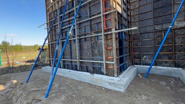 ЗАЛИВКА СТЕН ВЫСОТОЙ 3,5м | МОНОЛИТНЫЙ ДОМ 260м2 смотреть онлайн