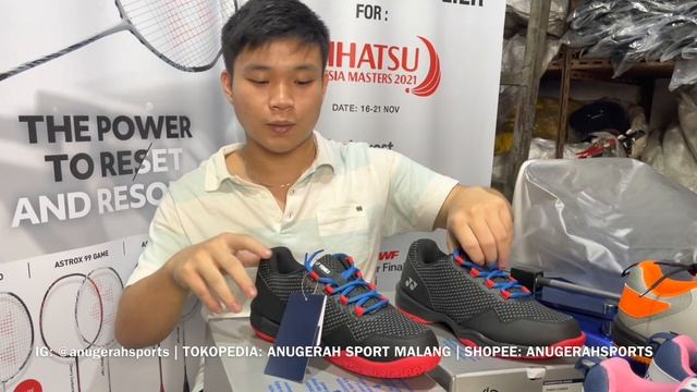 Masuk Sepatu YONEX, POWER CUSHION 50 (SHB-50); 10 OUTDOOR (SHB 10-1 EX); 37 WIDE & 37 WOMEN (SHB-37 смотреть онлайн