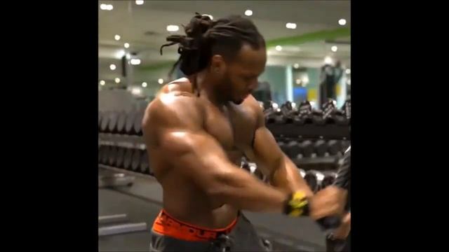 Ulisse Jr Abs Workout смотреть онлайн