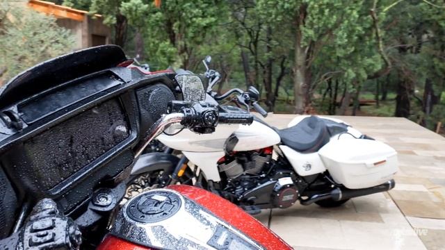 Harley-Davidson Street Glide & Road Glide 2024 | MOTORLIVE