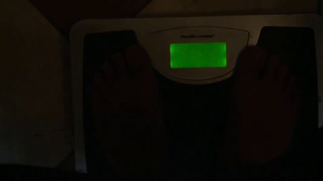 UD Skam - Day 1 Weigh-In "Can I lose weight and belly before 2015?" смотреть онлайн