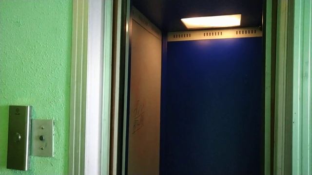 (1/3 шт.), КОПЭ! Лифт КМЗ 1991 г.в. с купе завода "Мослифт" 2007 г., V=1,4 м/с, г/п 320 кг смотреть онлайн