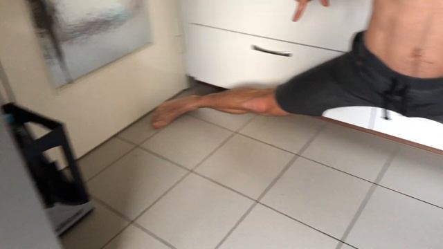 still 84% side split but with straight hip position смотреть онлайн