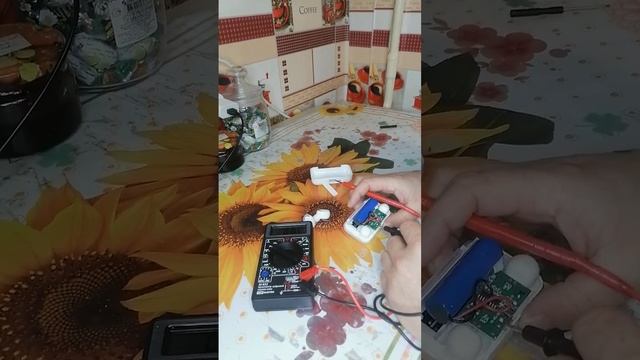 проверка батареи в наушниках смотреть онлайн