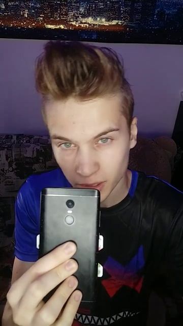 охлаждение для телефона 2 #shorts #shortvideo #рекомендации #техника #самоделка смотреть онлайн