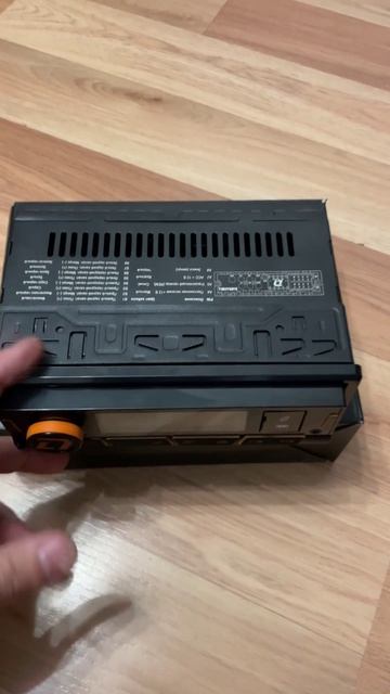 Магнитола DL Audio со встроенными «механическими» фильтрами частот и шестью RCA выходами смотреть онлайн