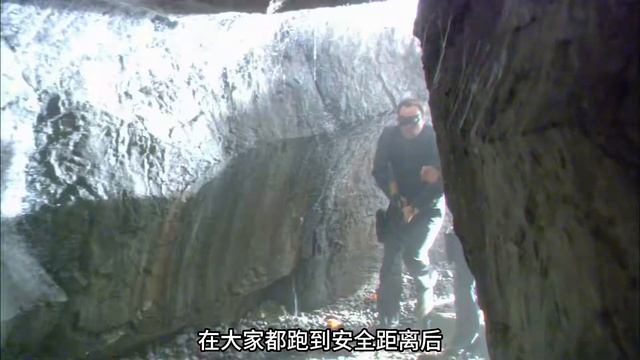 星際之門：亞特蘭蒂斯之變異 #小鬧鬧說影視 #亞特蘭蒂斯 #科幻電影 #科幻戰艦 #科幻美劇 смотреть онлайн