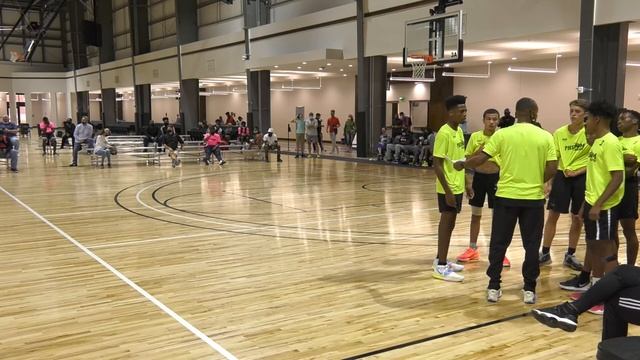 Team 1 vs Team 8 (Phenom All American) смотреть онлайн