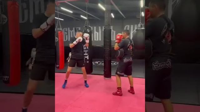 правый в корпус встречный-левый в голову-ответ смотреть онлайн