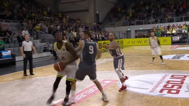 medi Bayreuth v SIG Strasbourg - Full Game - Basketball Champions League смотреть онлайн