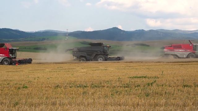 Kombajn TOUR #6 [ 8x MASSEY FERGUSON Agrotrade AT Tatry ] смотреть онлайн