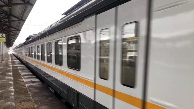 ЭД4М-0485 ЦППК Перекраска Наше Подмосковье На станции Солнечная смотреть онлайн