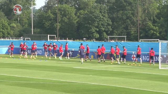 England's first training session in France for Euro 2016 | Inside Training смотреть онлайн