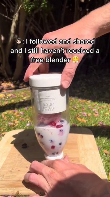 Introducing the Fresh Juice Portable Blender! смотреть онлайн