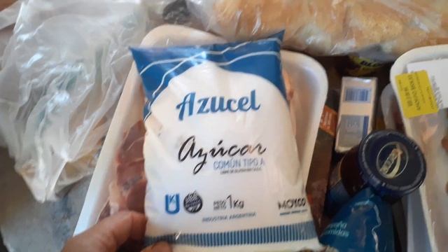 Продукты из супермаркета. Аргентина, Посадас смотреть онлайн