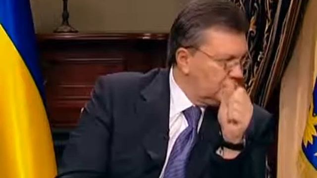 Янукович рассмеялся, рассказывая, как 'Беркут' дубасил студентов смотреть онлайн
