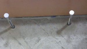 Как и из чего сделать бортик душевого поддона