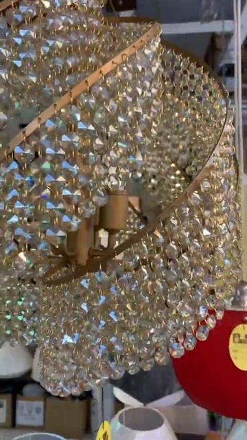 Lustre de cristal champanhe espiral смотреть онлайн