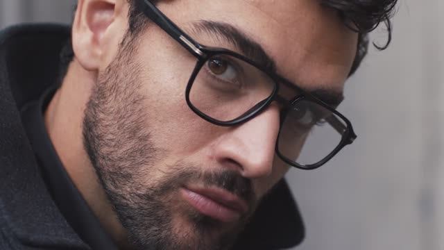 BOSS Eyewear 1 смотреть онлайн