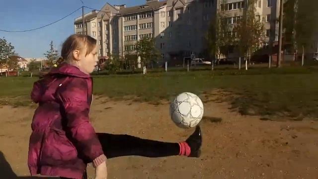 Трюки с мечём смотреть онлайн