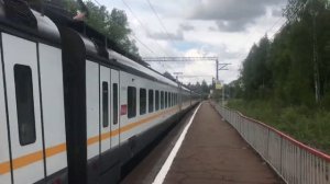 Электропоезд ЭП2Д-0068 ЦППК платформа Троицкая