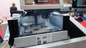 Проволочно-вырезной станок Mitsubishi MV1200S  -режет металл током