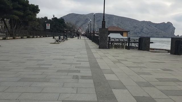 Крым, набережная в Судаке. Часть 3 смотреть онлайн