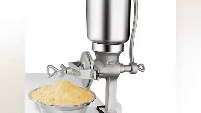 Manual Cast Iron Corn Grinder Flour Mill with Clamp on Table Use смотреть онлайн