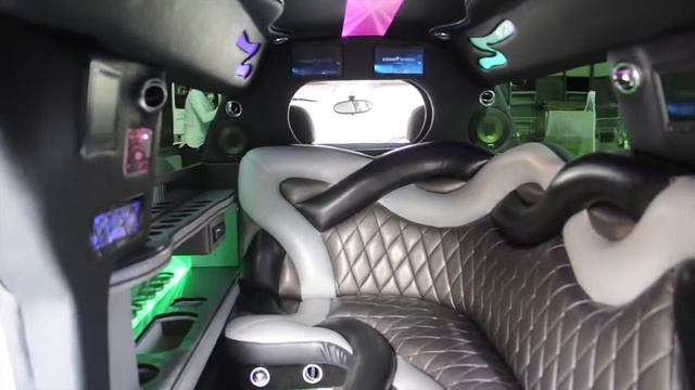 LIMOUSINE + MINI COOPER смотреть онлайн