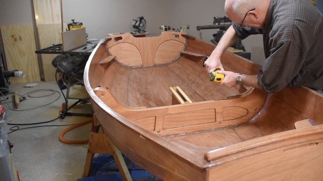 Boat Cut in Half смотреть онлайн