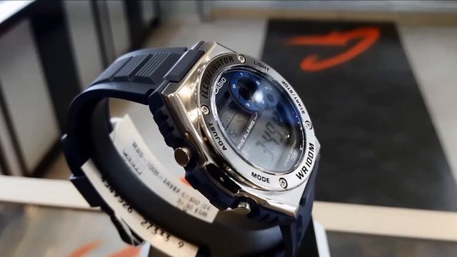 Casio MWD-100H-1AVEF, MWD-100H-2AVEF, MWD-100H-9AVEF смотреть онлайн