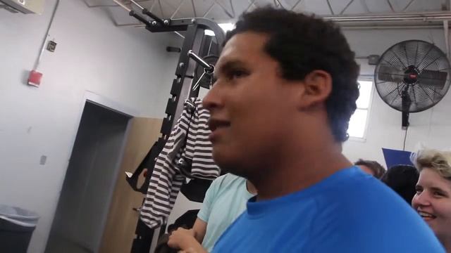 Kronz B Weight lifting смотреть онлайн