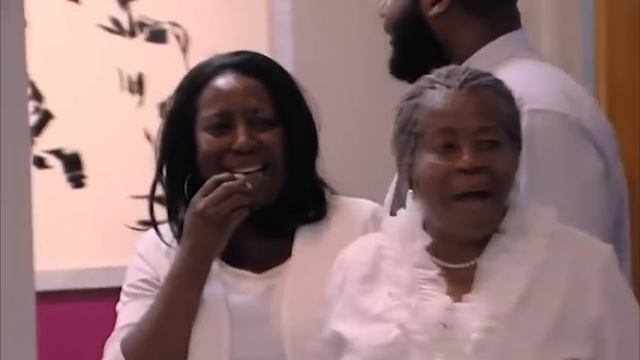 What happened to Blackberry's from Kitchen Nightmares? смотреть онлайн