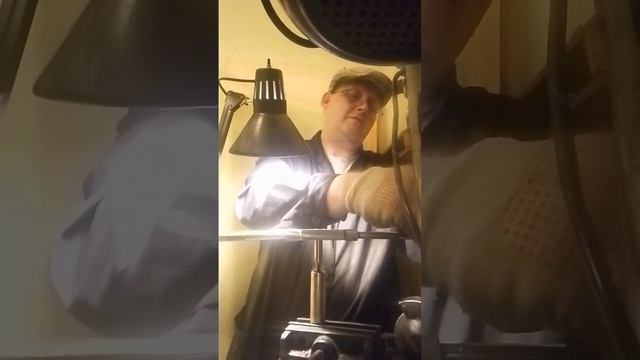 Помощь механику в нарезке резьбы, г.Екатеринбург, WhatsApp+79126910826 смотреть онлайн