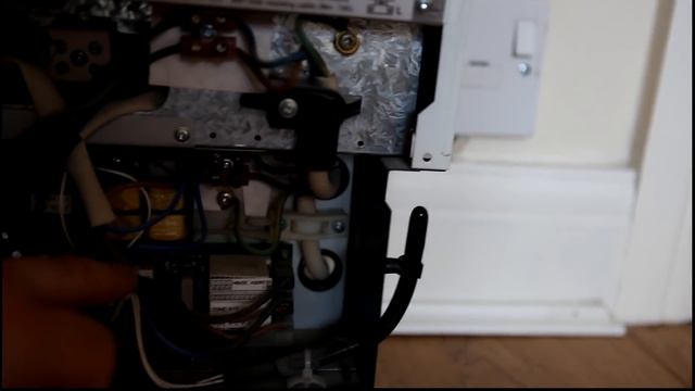 Night storage heater dissassembly смотреть онлайн