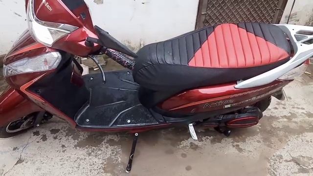 pure ev scooter service at home#pureevscooterservice #scooter#services#electrical смотреть онлайн
