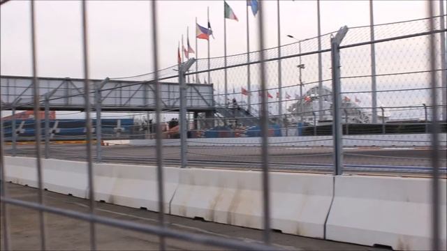 Тренировочные заезды Авто ралли на трассе Формулы-1 в Сочи! смотреть онлайн