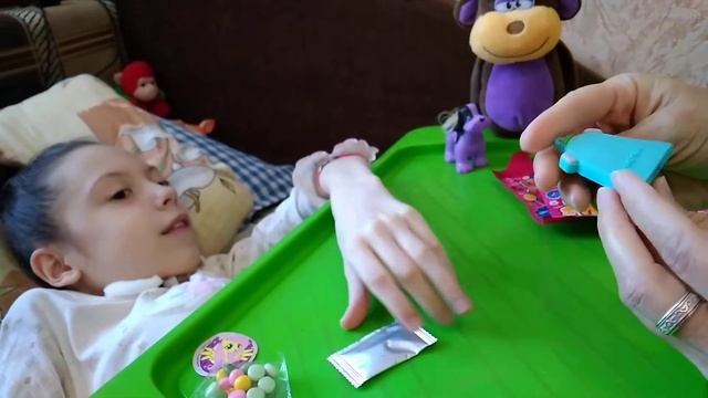 Сюрпризы для девочек и пластиковое яицо с щенками! смотреть онлайн