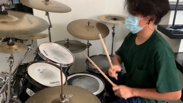 Caramelldansen but it’s overplayed on drums смотреть онлайн